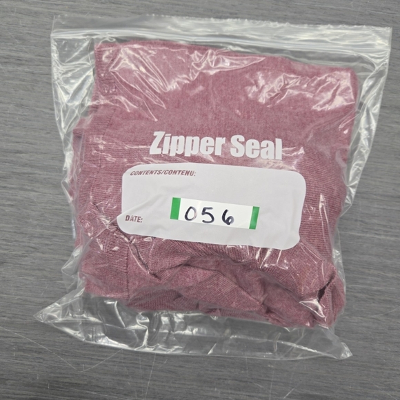 Chaps Mauve Ruffle Pink Sweatshirt Size M - Picture 12 of 12